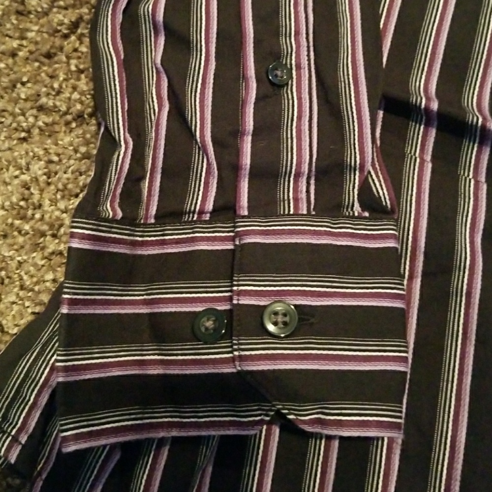 Shirt - Picture 3 of 3